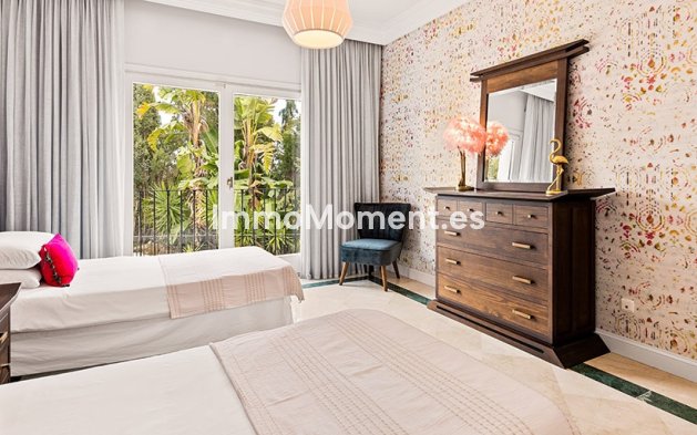 Reventa - Villa - Marbella - Nueva Andalucía