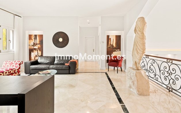 Reventa - Villa - Marbella - Nueva Andalucía