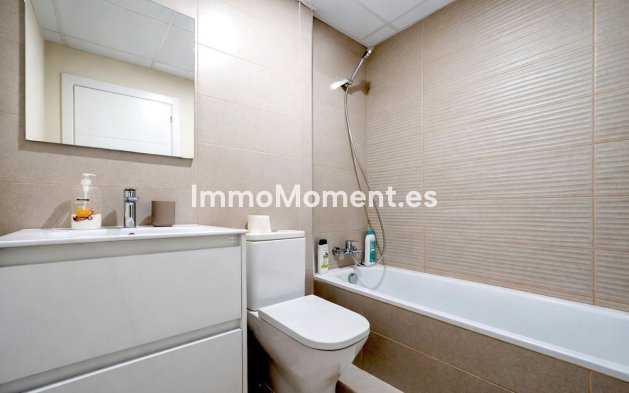 Wiederverkauf - Wohnung - Estepona  - Estepona Centro