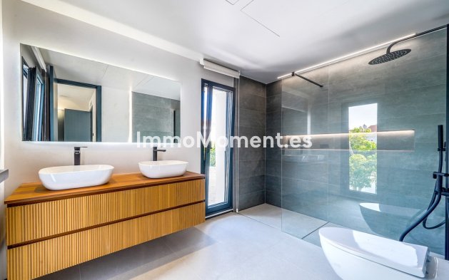 Revente - Villa - Marbella - Nueva Andalucía