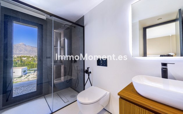 Revente - Villa - Marbella - Nueva Andalucía