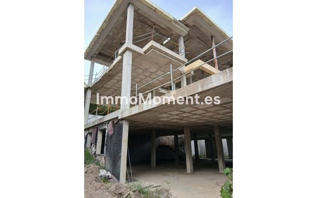 Neubau - Land - Benahavís - Benahavís Centro