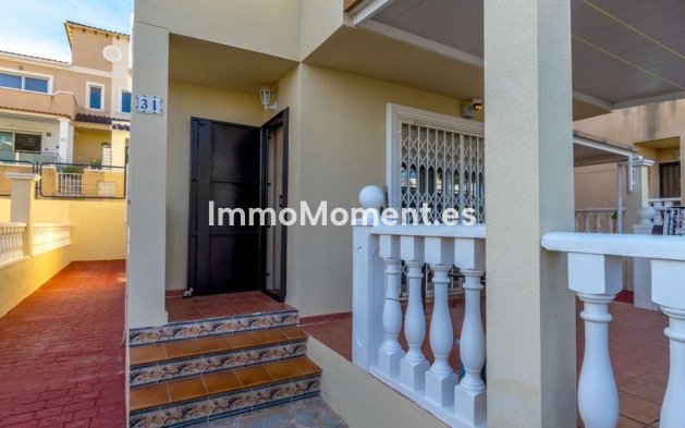 Wiederverkauf - Villa - Orihuela - Villamartin