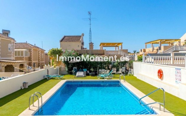 Wiederverkauf - Villa - Orihuela - Villamartin