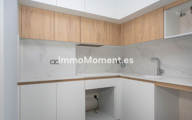 Resale - Apartment - Torrevieja - Playa del Cura