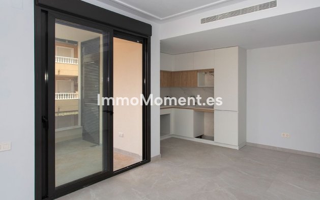 Resale - Apartment - Torrevieja - Playa del Cura