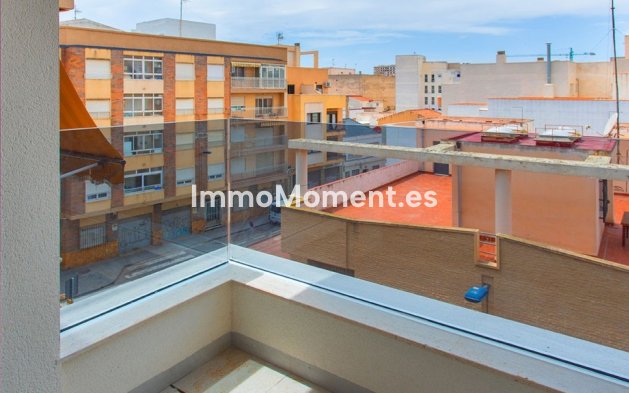 Resale - Apartment - Torrevieja - Playa del Cura