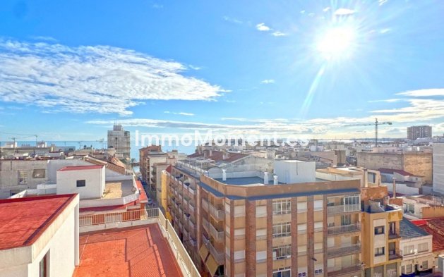 Resale - Apartment - Torrevieja - Playa del Cura