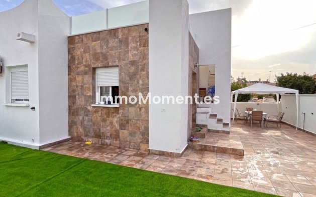 Wiederverkauf - Villa - Orihuela - Playa Flamenca