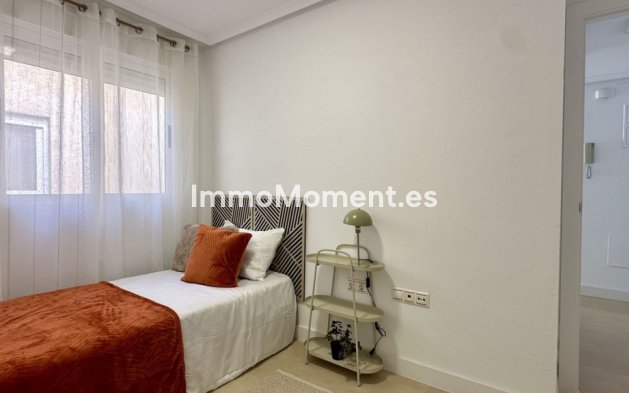 Wiederverkauf - Wohnung - Torrevieja - Torrevieja Centro
