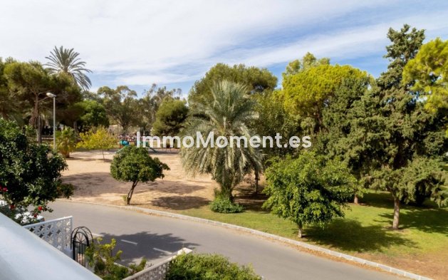 Bestaande woning - Geschakelde woning - Orihuela - La Zenia