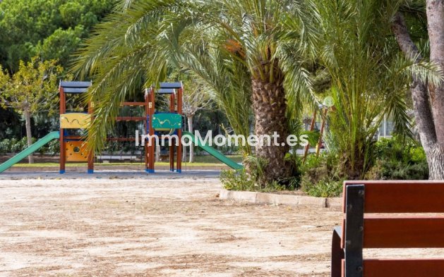 Bestaande woning - Geschakelde woning - Orihuela - La Zenia