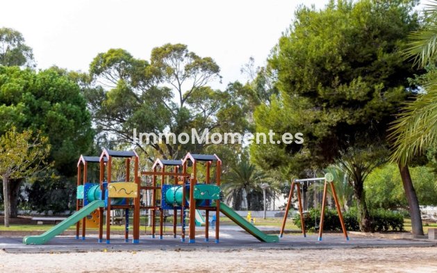 Bestaande woning - Geschakelde woning - Orihuela - La Zenia