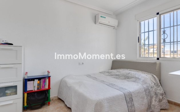 Revente - Maison mitoyenne - Torrevieja - Torrevieja Centro