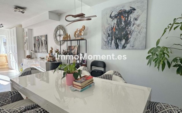 Bestaande woning - Geschakelde woning - Orihuela - Villamartin