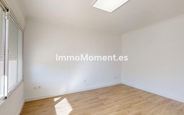 Resale - Apartment - Orihuela - Villamartin