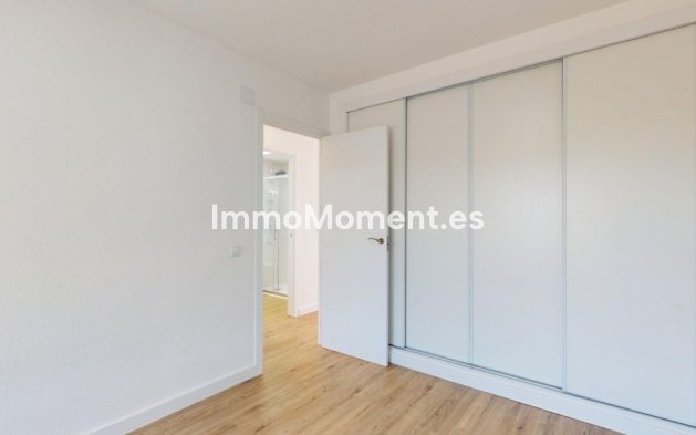 Resale - Apartment - Orihuela - Villamartin
