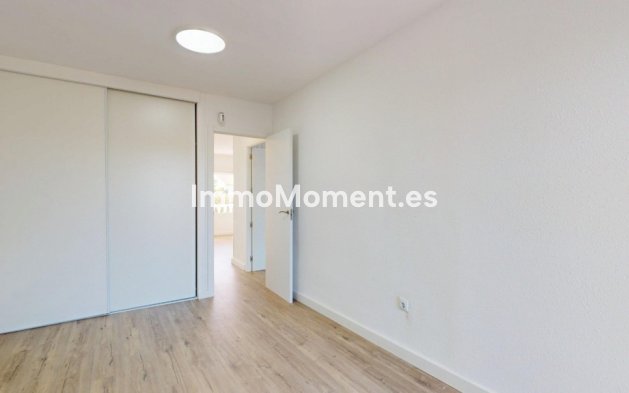 Resale - Apartment - Orihuela - Villamartin