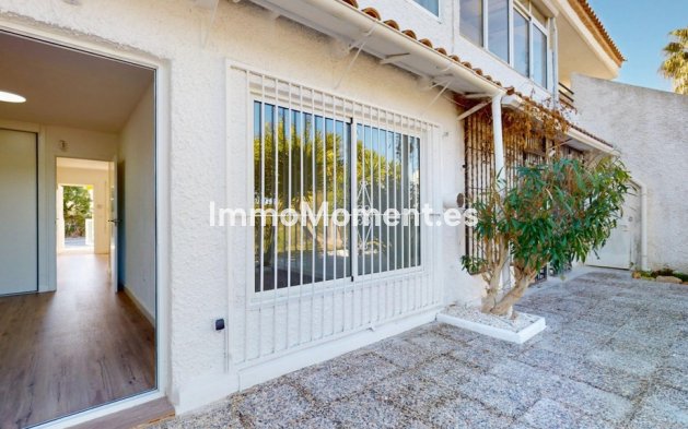 Resale - Apartment - Orihuela - Villamartin