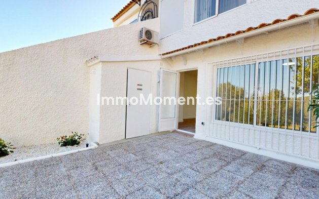 Resale - Apartment - Orihuela - Villamartin