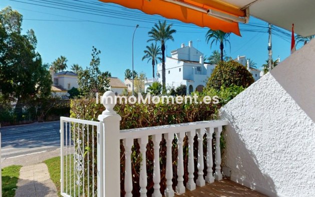 Resale - Apartment - Orihuela - Villamartin