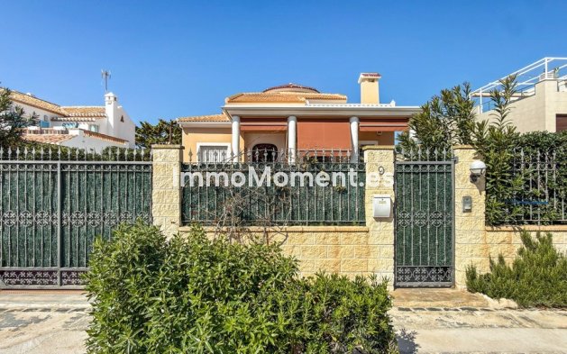 Bestaande woning - Villa - Torrevieja - Torrevieja Centro