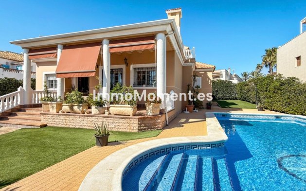 Bestaande woning - Villa - Torrevieja - Torrevieja Centro