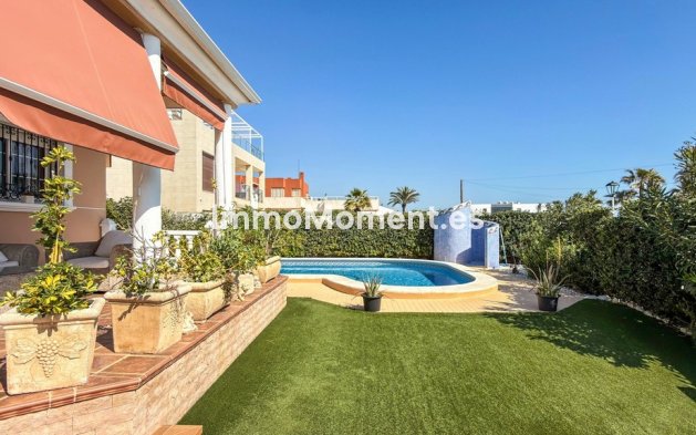 Bestaande woning - Villa - Torrevieja - Torrevieja Centro