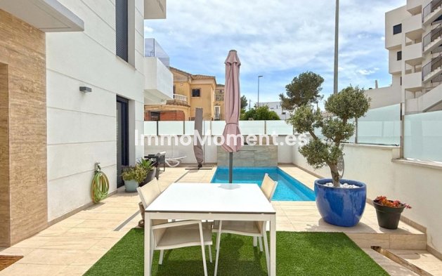 Wiederverkauf - Villa - Orihuela - Villamartin