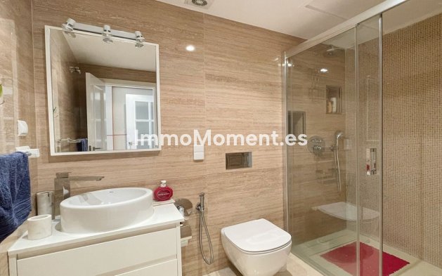 Wiederverkauf - Wohnung - Marbella - Nueva Andalucía