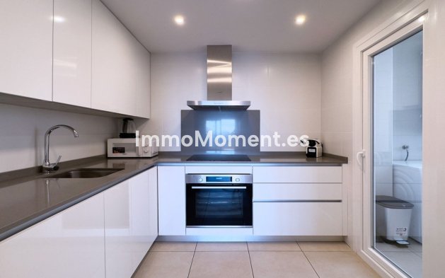 Resale - Apartment - Marbella - La Campana