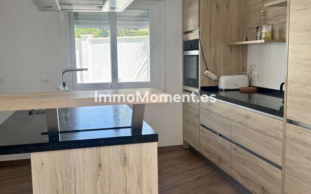 Revente - Villa - Estepona  - Estepona Centro