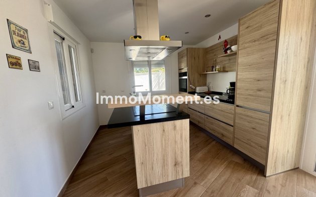 Revente - Villa - Estepona  - Estepona Centro