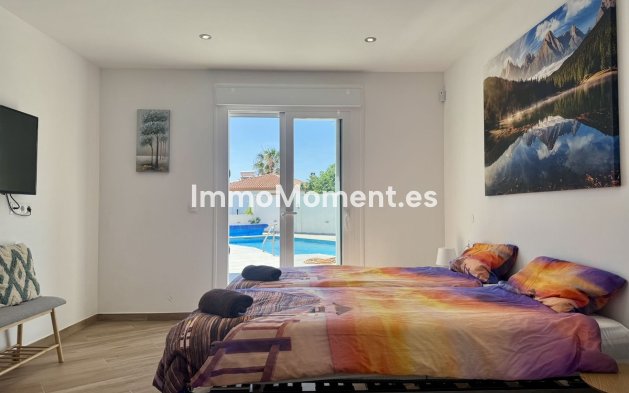 Revente - Villa - Estepona  - Estepona Centro