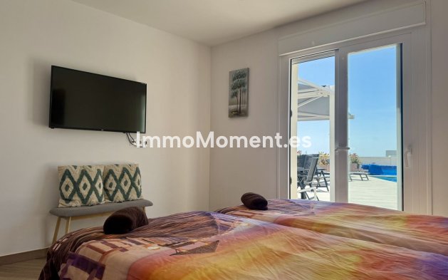 Revente - Villa - Estepona  - Estepona Centro