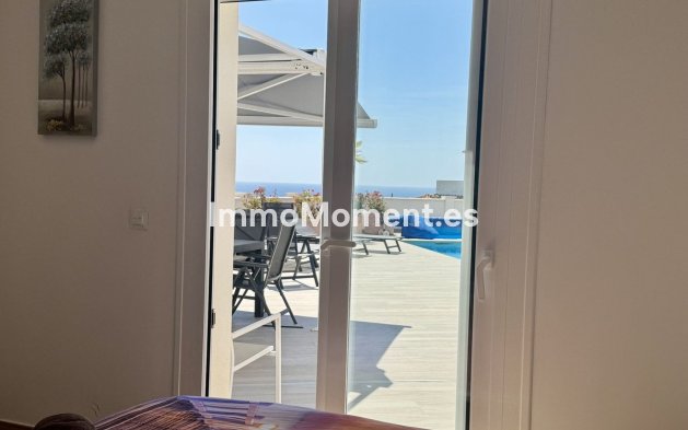 Revente - Villa - Estepona  - Estepona Centro