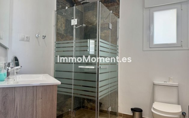 Revente - Villa - Estepona  - Estepona Centro