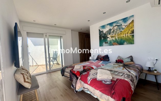 Revente - Villa - Estepona  - Estepona Centro