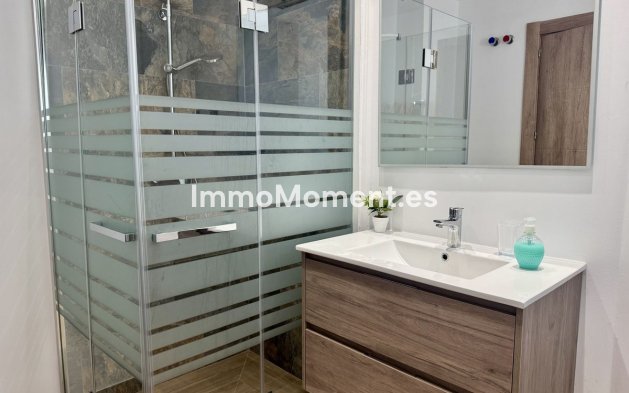 Revente - Villa - Estepona  - Estepona Centro