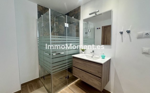 Revente - Villa - Estepona  - Estepona Centro