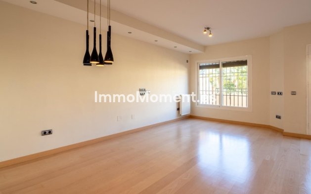 Wiederverkauf - Villa - Fuengirola - Fuengirola Centro