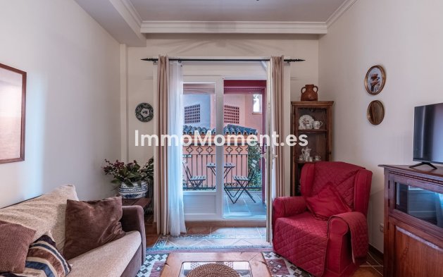 Resale - Apartment - Benahavís - Benahavís Centro