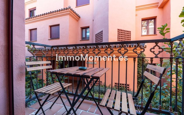Resale - Apartment - Benahavís - Benahavís Centro