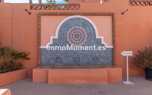 Resale - Apartment - Benahavís - Benahavís Centro