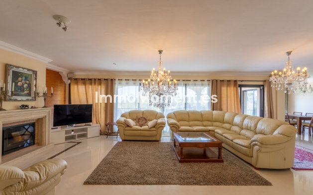 Revente - Villa - Benahavís - Benahavís Centro