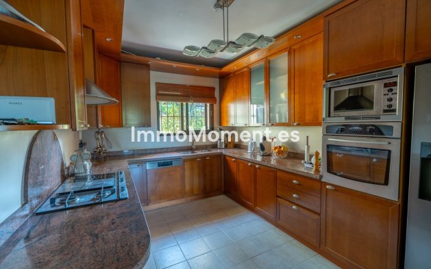 Revente - Villa - Benahavís - Benahavís Centro