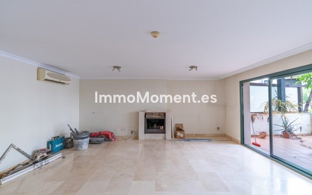 Revente - Maison mitoyenne - Estepona  - Estepona Centro