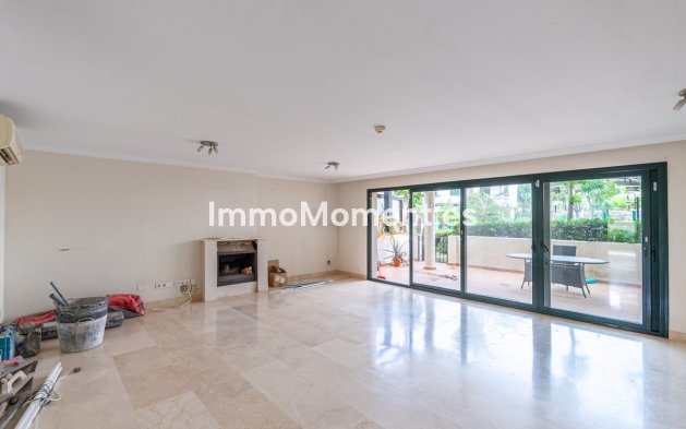 Revente - Maison mitoyenne - Estepona  - Estepona Centro