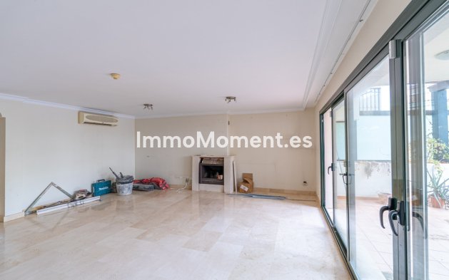 Revente - Maison mitoyenne - Estepona  - Estepona Centro