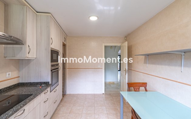 Revente - Maison mitoyenne - Estepona  - Estepona Centro